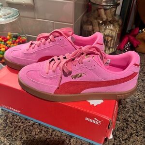 Puma Vibrant Pink Suede Shoes with Red Stripe